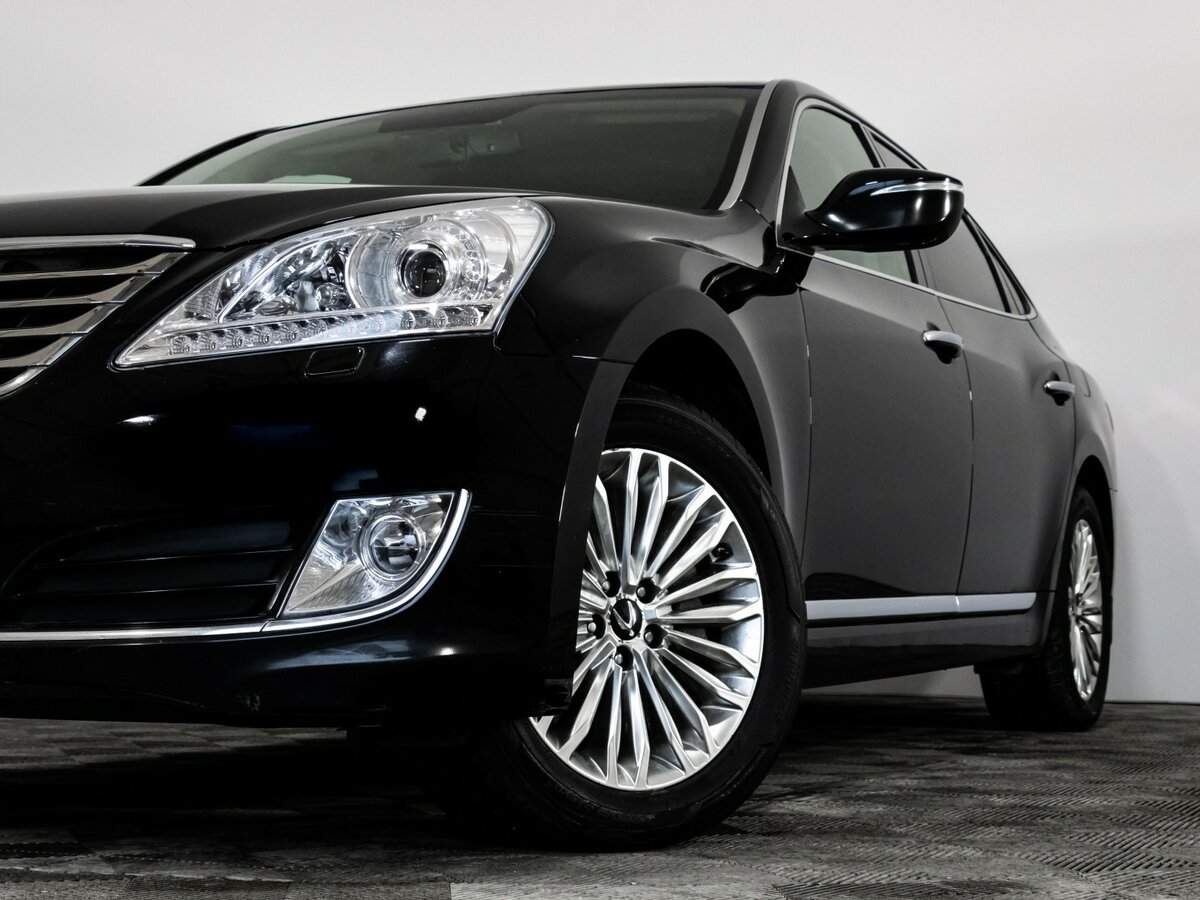 Hyundai Equus
