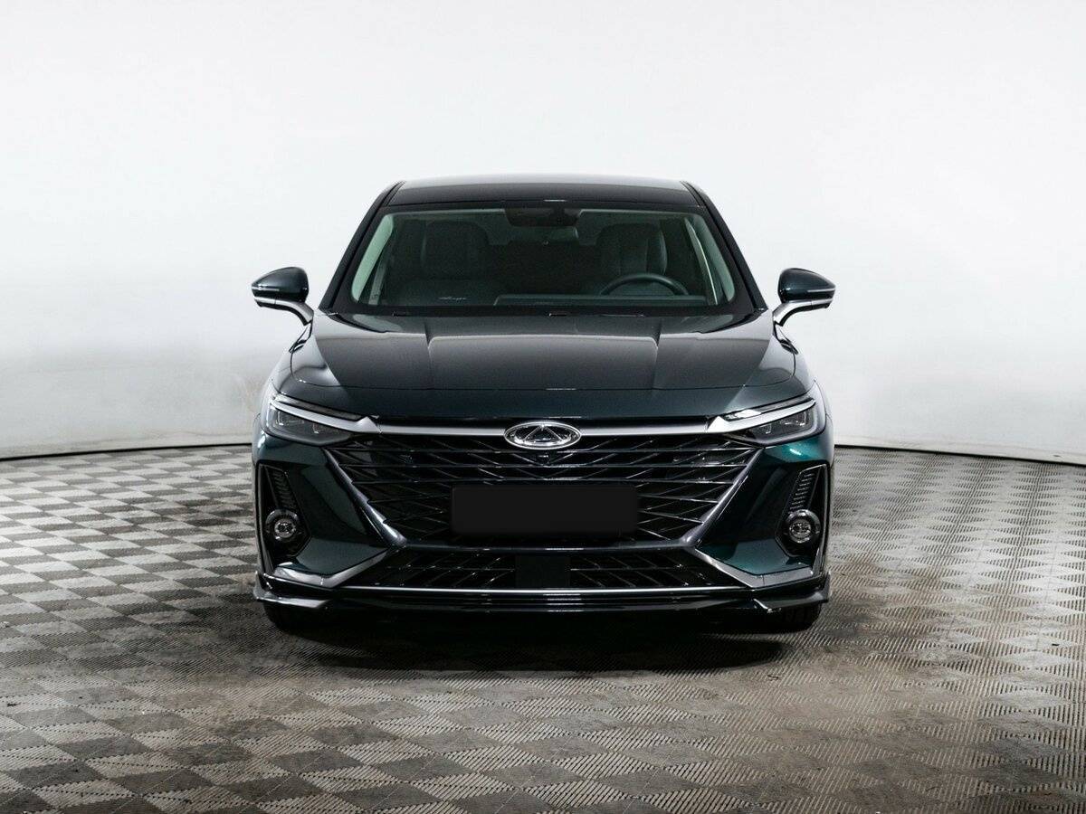 Chery Arrizo 8
