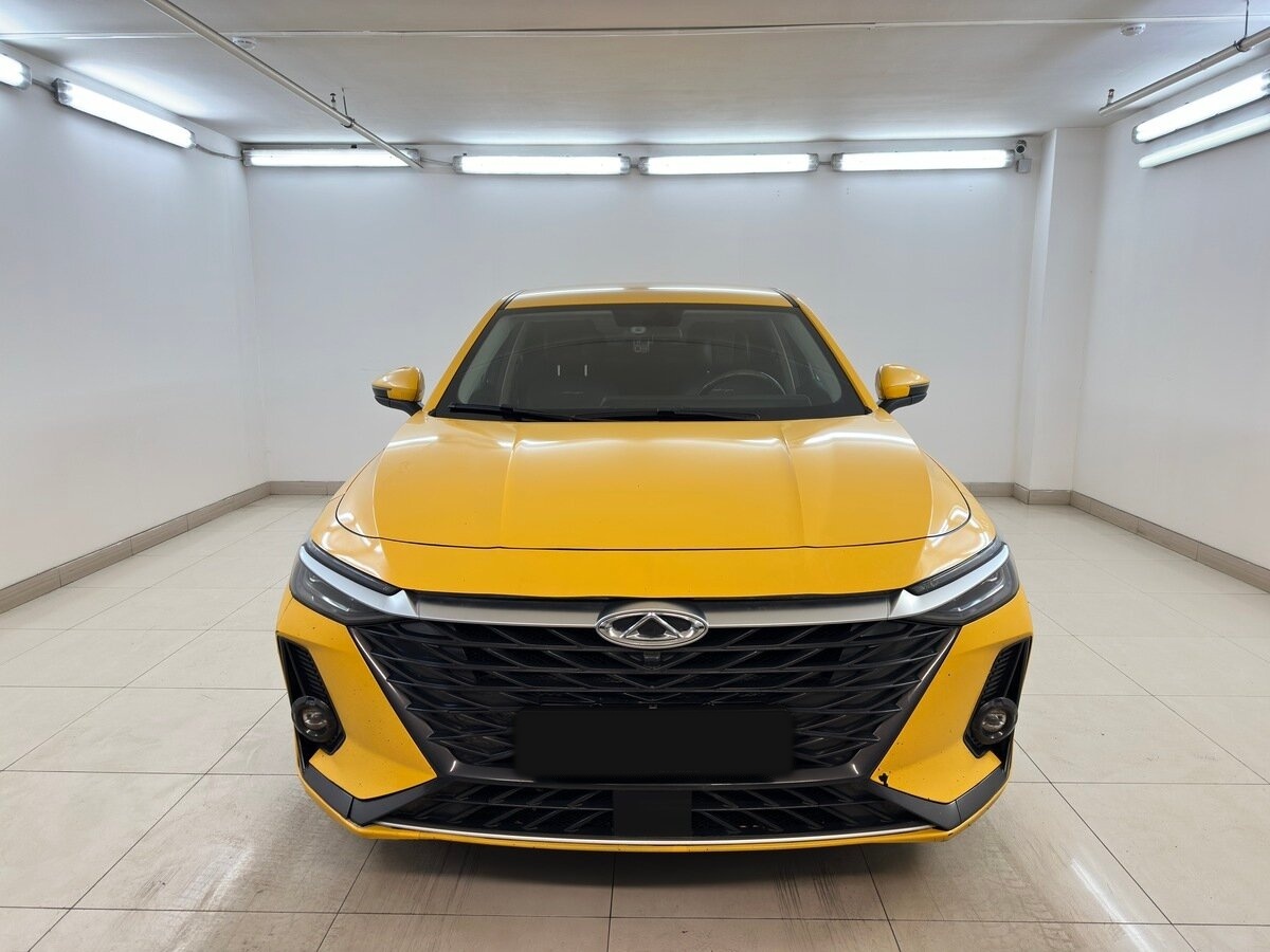 Chery Arrizo 8